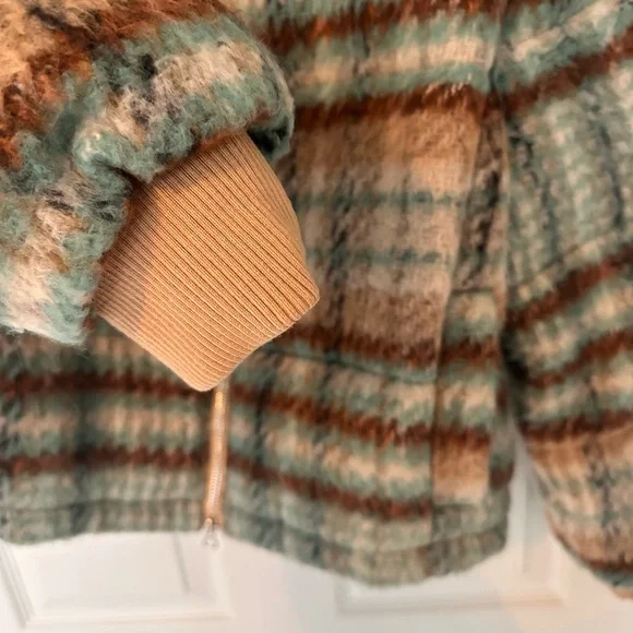 Anthropologie Plaid Puffer Jacket - Picture 6 of 7